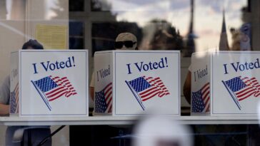 federal-judge-blocks-postal-service-from-carrying-out-trump-mail-in-ballot-order