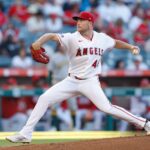 what-will-dictate-reid-detmers’-status-as-a-big-mlb-trade-deadline-target