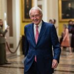 democratic-senator-claims-gop-‘stole’-two-scotus-seats-in-2016,-2020,-calls-for-expansion