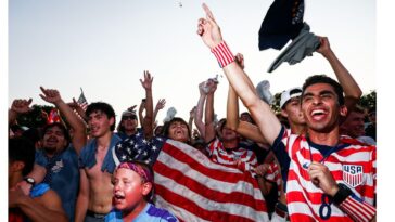 watch:-young-americans-turn-national-mall-into-wild-celebration-of-patriotism-as-us-scores-big-world-cup-win