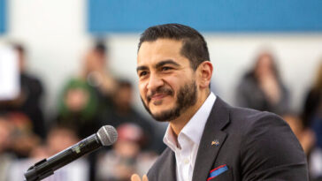 far-left-muslim-senate-candidate-abdul-el-sayed-includes-‘gender-affirming’-care-in-platform