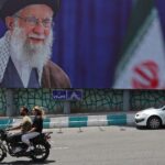 iran-halts-negotiations-for-days-long-khamenei-spectacle