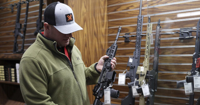 ninth-circuit-stays-challenge-to-ca-‘assault-weapons’-ban-as-it-waits-to-see-what-scotus-decides