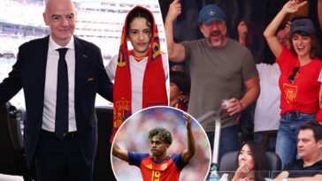 penelope-cruz,-javier-bardem-and-rosalia-watch-spain-crush-austria-at-world-cup