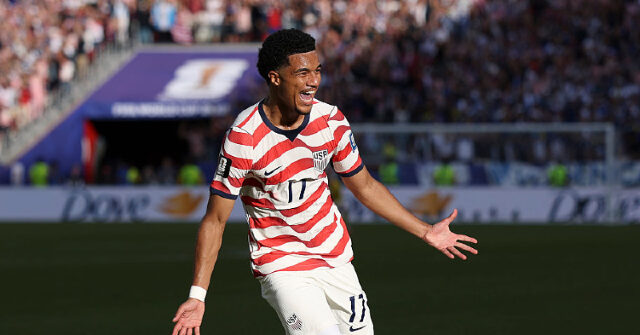 video:-telemundo-announcer-loses-his-mind-after-malik-tilllman’s-historic-free-kick-goal