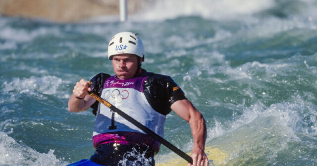 former-us-olympic-canoeist-david-hearn-indicted-for-alleged-vandalism-to-dc.-reflecting-pool