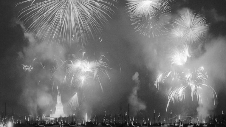 the-lesson-we-can-learn-from-bicentennial-history-is-to-party-like-it’s-1976