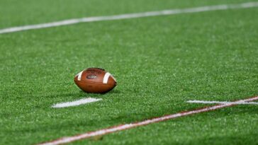 a-father-dumped-millions-into-his-son’s-high-school-football-team-–-then-it-backfired