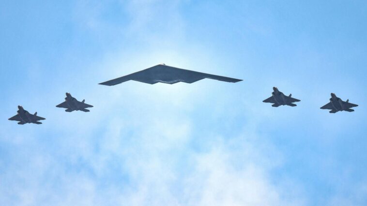 hundreds-of-military-aircraft-to-roar-over-dc.-for-trump’s-fourth-of-july