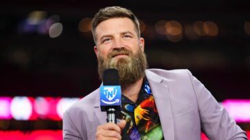 nfl-record-holder-ryan-fitzpatrick-reflects-on-why-his-journeyman-career-is-something-he-would-never-change