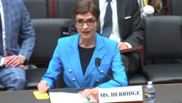 supreme-court-declines-to-stop-$800-per-day-fine-for-catherine-herridge-after-obama-judge-holds-her-in-contempt-for-refusing-to-give-up-her-sources