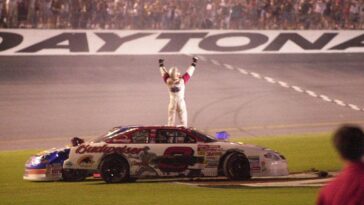 dale-earnhardt-jr.-brought-nascar-back-to-life-25-years-ago-this-weekend,-but-the-pain-is-back