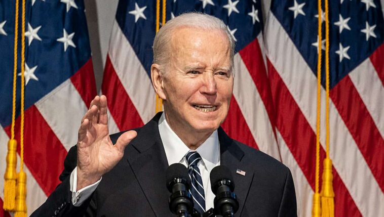 nation-agrees-to-let-biden-be-president-to-hear-him-attempt-to-say-‘semiquincentennial’