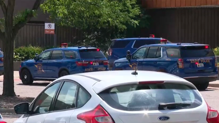 police-swarm-michigan-shopping-center-after-‘significant’-shooting-incident