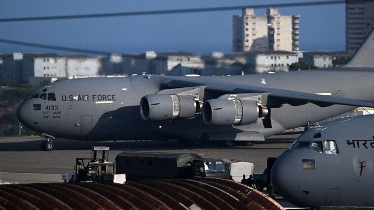 us-military-deploys-mtvrs,-airlifts-aid-to-venezuela-following-deadly-earthquakes