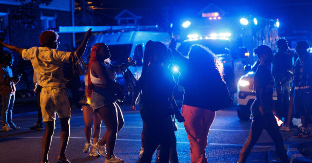 police-departments-across-the-us.-gear-up-to-thwart-‘teen-takeovers’-before-fourth-of-july-celebrations