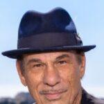 america-250:-robert-davi-sings-american-songbook,-knocks-pop-music-that-doesn’t-‘lift-or-inspire’