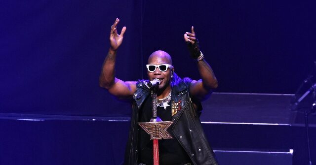 rapper-flo-rida-professes-his-love-for-jesus,-america-during-250th-anniversary-concert:-‘i-know-jesus-is-real’