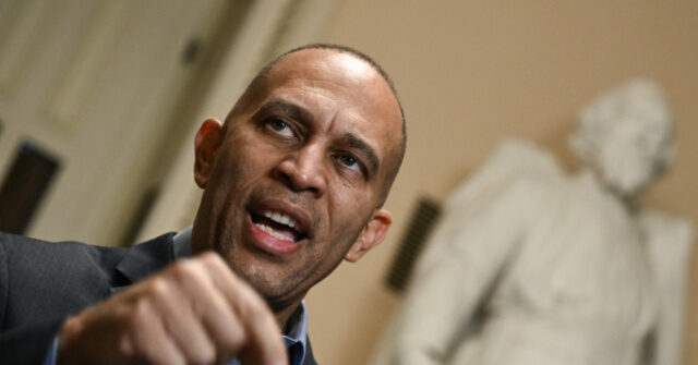 hakeem-jeffries-melts-down-over-concerns-within-ny.-delegation-about-weight-of-jeffries’-‘endorsements’