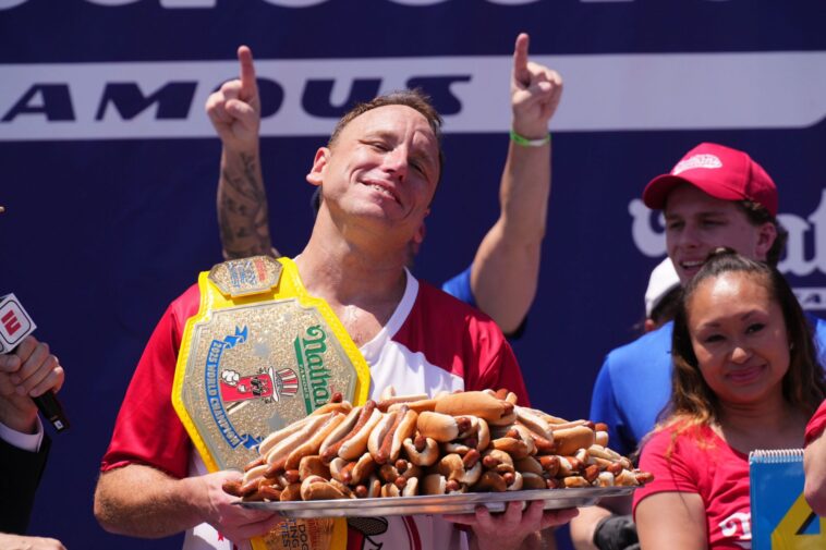 how-to-watch-the-4th-of-july-nathan’s-hot-dog-eating-contest-for-free