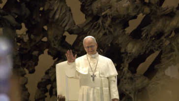pope-leo-uses-america’s-250th-anniversary-to-push-pro-migration-message-while-accepting-liberty-medal-—-again-takes-aim-at-trump-era-immigration-policies