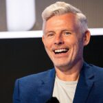 comedian-des-bishop-on-how-america-made-him-funnier-and-his-‘healthy-collaboration’-with-wife-hannah-berner