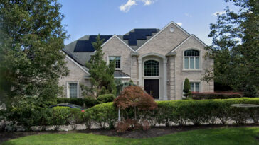 nj-home-near-george-washington’s-headquarters-hits-market-for-patriotic-price-of-$1.776-million