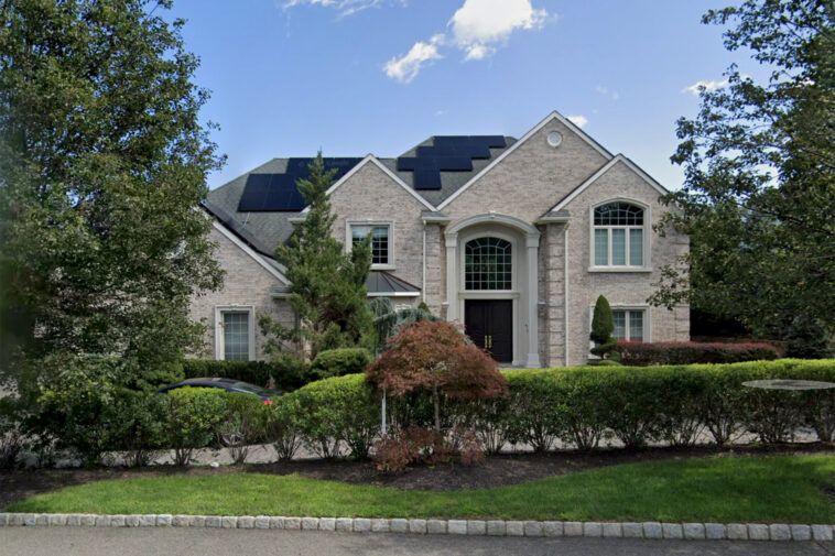 nj-home-near-george-washington’s-headquarters-hits-market-for-patriotic-price-of-$1.776-million