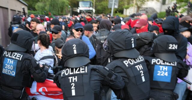 antifa-militants-clash-with-police-and-reporters-at-afd-conference-in-germany