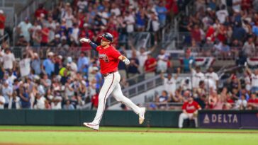 braves-stadium-busted-out-in-‘country-roads’-and-something-incredible-happened-on-the-next-pitch