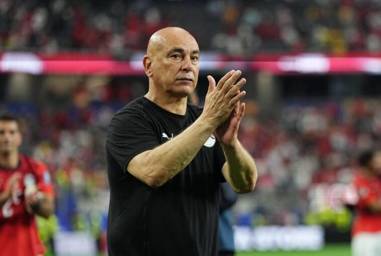 egypt-national-team-manager-waves-palestinian-flag-after-world-cup-win-over-australia