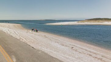 brooklyn-girl,-6,-dies-after-being-swept-away-by-current-in-hamptons