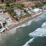 homeowners-terrorized-by-pro-squatters-turning-dreams-into-nightmares-in-palm-lined-paradise,-experts-say