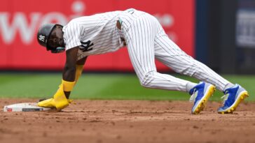 jazz-chisholm-exits-with-apparent-injury-in-latest-blow-to-sliding-yankees