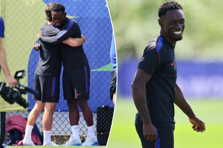 how-usmnt-players-reacted-to-folarin-balogun-news-on-bus-to-practice:-‘thought-it-was-ai’