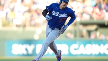 mlb-star-spangled-sunday:-how-to-watch-padres-vs.-dodgers-for-free