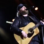 country-singer-drops-70-pounds,-sets-new-weight-loss-goal-after-years-of-breathlessness-on-stage