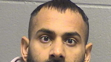 report:-migrant-truck-driver-looking-at-phone-runs-chicago-man-down,-does-not-stop-after-killing-him