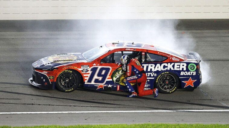 nascar-winner’s-pro-america-message-will-make-the-left-fume,-bubba-wallace’s-fourth-of-july-memo-&-fans-fight!