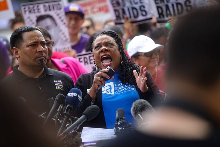 teachers-union-calls-for-trump’s-removal,-reparations,-and-ice-‘red-cards’