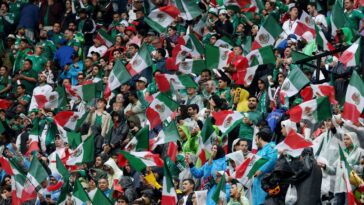 mexican-fans-scream-slurs-and-pelt-opposing-fans-with-objects-as-they’re-eliminated-from-the-world-cup