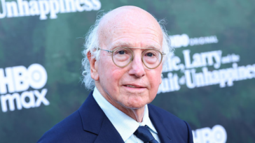 nolte:-critics-and-viewers-alike-hate-what-obama-did-to-larry-david