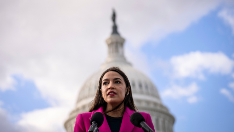 liz-peek:-july-fourth-exposed-democrats’-big-problem-with-america’s-silent-majority