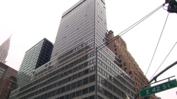manhattan-high-rise-evacuated-as-officials-warn-of-potential-collapse