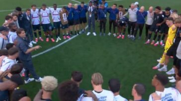 the-last-thing-the-us-soccer-team-does-after-being-eliminated-in-the-world-cup-is-pray