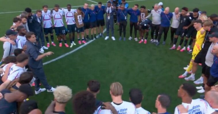 the-last-thing-the-us-soccer-team-does-after-being-eliminated-in-the-world-cup-is-pray
