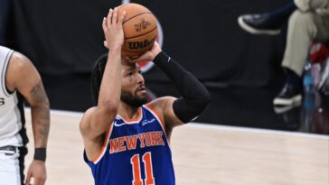 jalen-brunson-quietly-has-surgery-for-injury-that-he-battled-during-knicks-championship-run