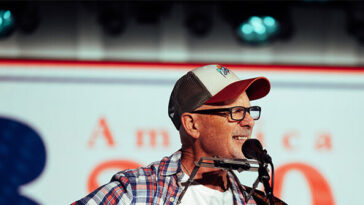american-soundtrack:-hit-songwriters-billy-montana-and-david-tolliver’s-small-town-anthem-‘sounds-like-america’-captures-her-character-for-the-250th