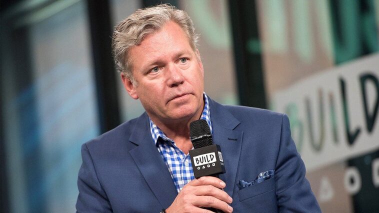 chris-hansen-urges-parents-to-teach-children-about-online-predators-before-allowing-internet-access