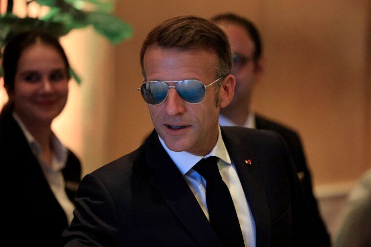 bombs-explode-near-hotel-moments-after-french-president-leaves